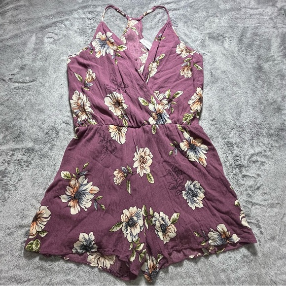 Ces Femme Large Mauve Floral Wrap-Front Romper - Picture 2 of 6